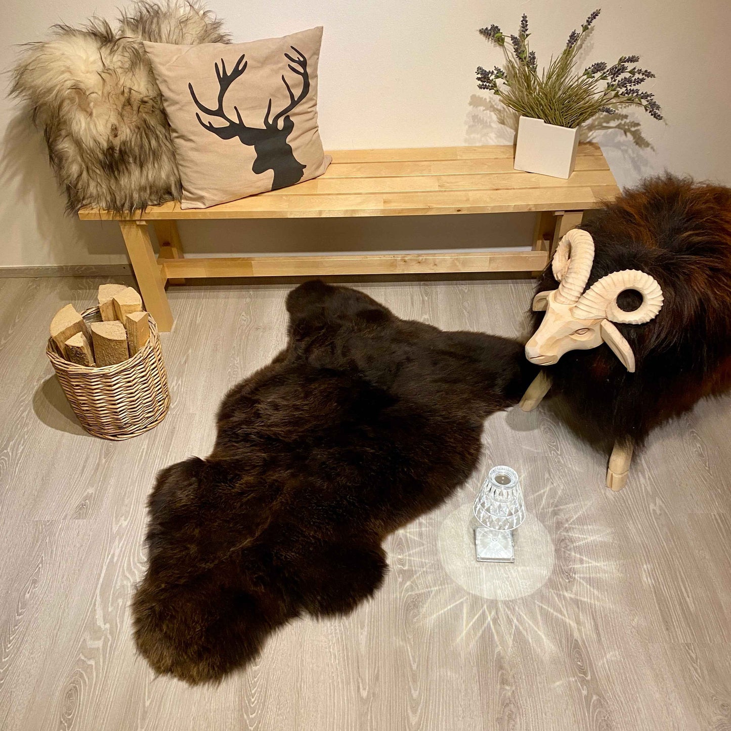 Schaffell XL Einzelstücke | Größe 130x80cm | Nr:1099 - FellHaus