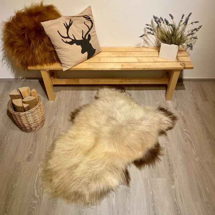 Island Schaffell XXL | Einzelstück | Größe 130x80cm | Nr:826 - FellHaus