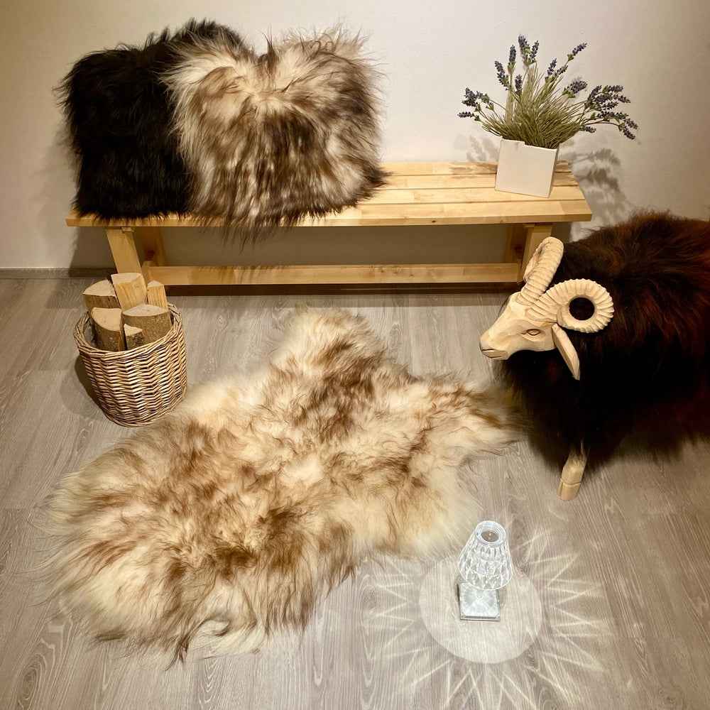 Island Schaffell XXL | Einzelstück | Größe 120x80cm | Nr:1014 - FellHaus