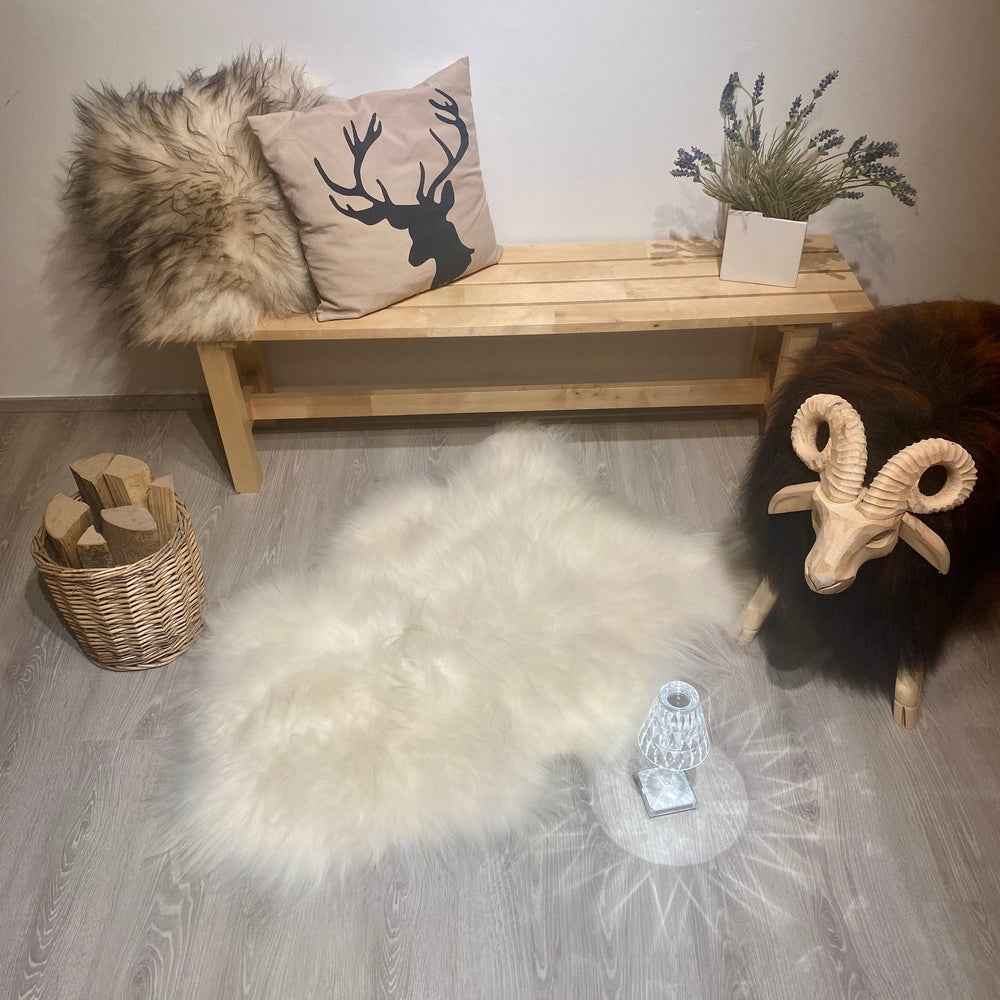 Island Schaffell XXL | Einzelstück | Größe 130x80cm | Nr:1033 - FellHaus