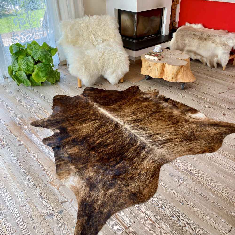 Kuhfell XXL Einzelstück Größe 220 x 170cm Nr: 18 - FellHaus
