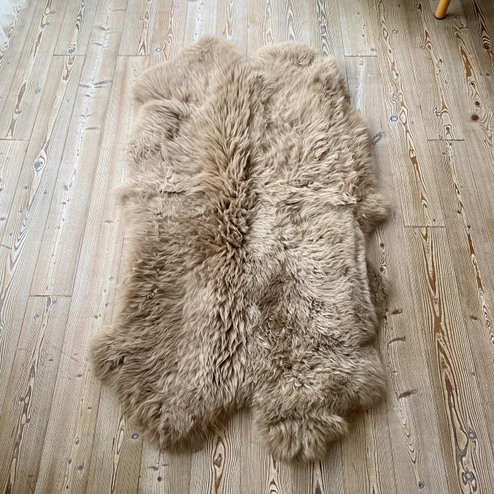 Schaffell Teppich | 4rer | Größe 200x110cm | Farbe: Greige