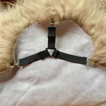 Fellbefestigung für Stuhl