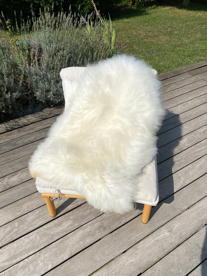 Iceland sheepskin white