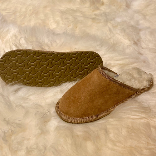 Hausschuhe Leder beige Lammfell weiß