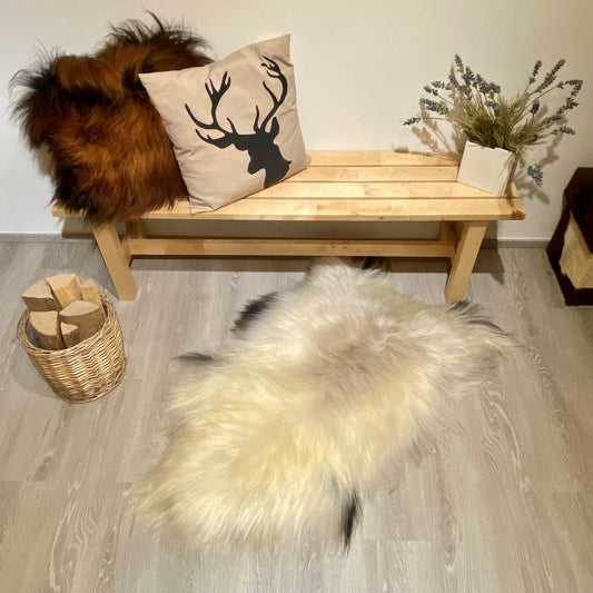 Island Schaffell Einzelstück weiß beige