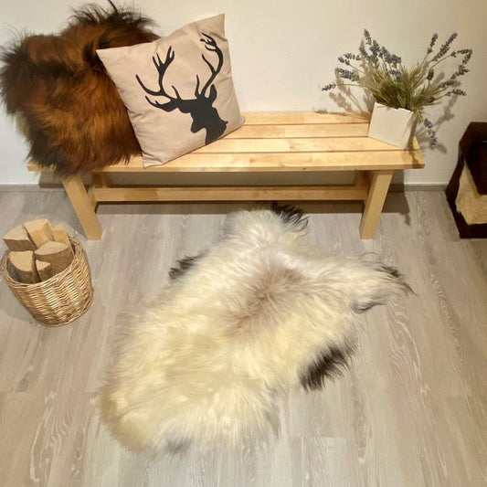 Island Schaffell Einzelstück weiß beige