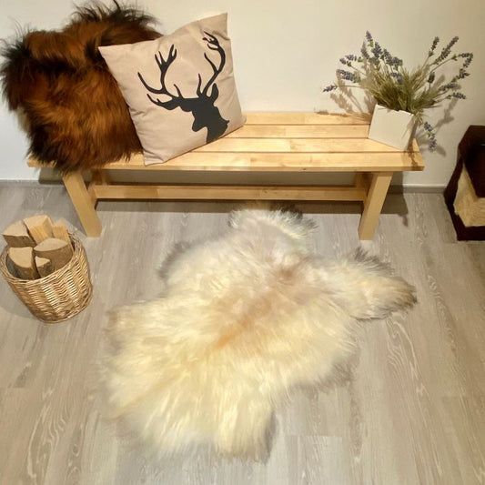 Island Schaffell Einzelstück beige