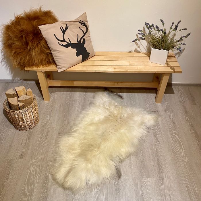 Island Schaffell Einzelstück naturweiß
