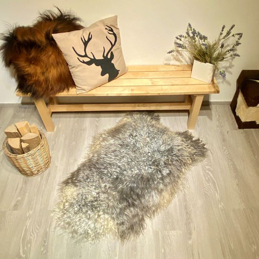 Island Schaffell gelockt Einzelstück grau