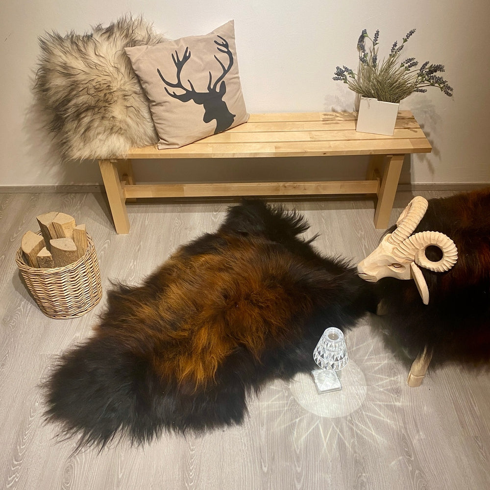 Island Schaffell Schwarz Goldbraun 