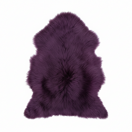 Island Schaffell Violett freigestellt