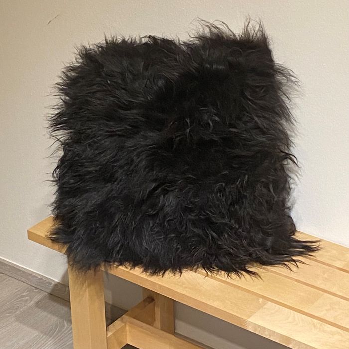 Schaffell Kissen Schwarz