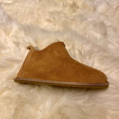 Lammfell Hausschuhe Beige | Bequeme Stiefel in Größe 36-48 - FellHaus