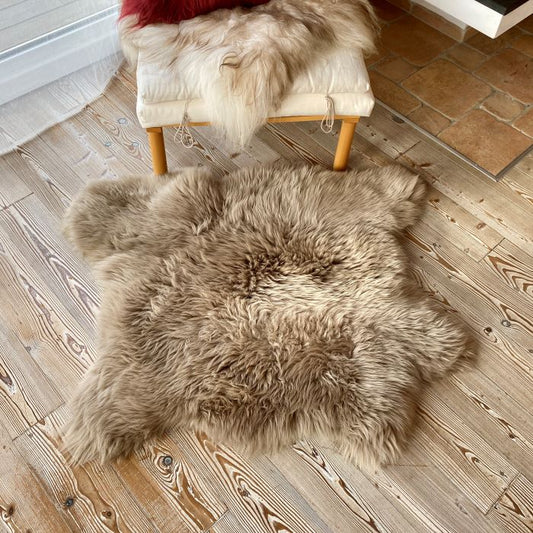 Schaffell Teppich | 2er Quer | Größe: 110x110cm | Farbe: Holland Greige